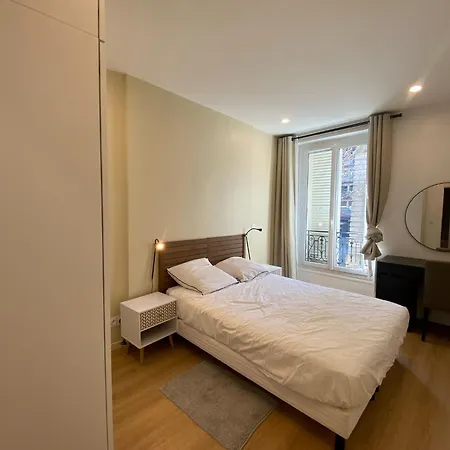 Appartement Tour Eiffel Bir Hakeim Paris Exterior photo